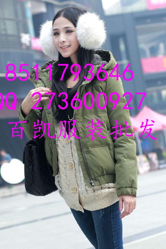 最便宜男女装四季服装批发精品店地摊男棉服女棉服图片