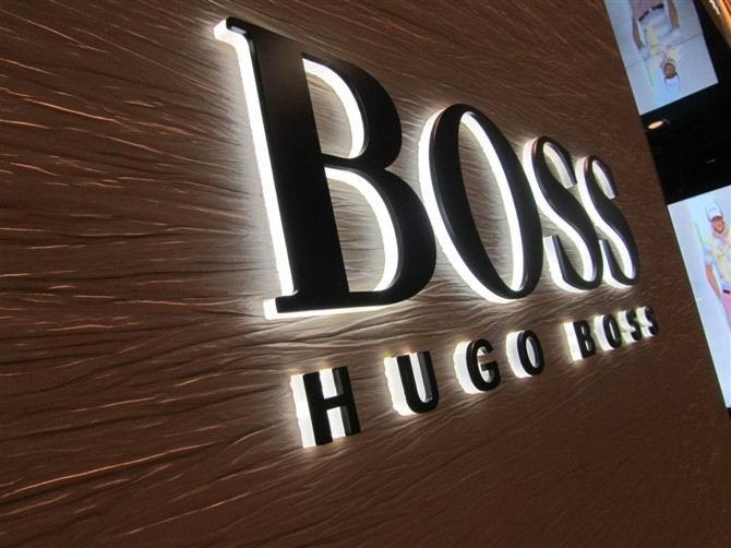 供應(yīng)深圳不銹鋼背發(fā)光字/發(fā)貨準(zhǔn)時(shí)/質(zhì)量保障/深圳智誠(chéng)標(biāo)識(shí)有限公司