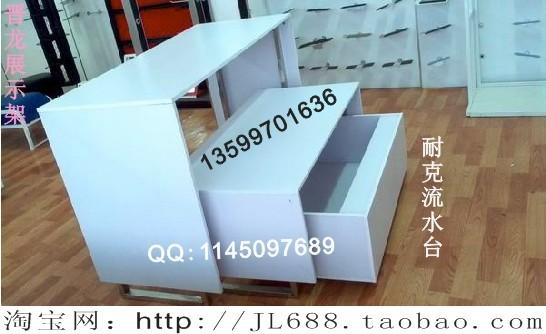 供應(yīng)三件套流水臺/不銹鋼流水臺/高低展臺/引導(dǎo)臺JL-712