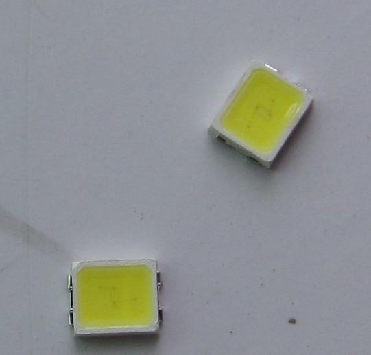 SMD2835灯珠批量供应图片