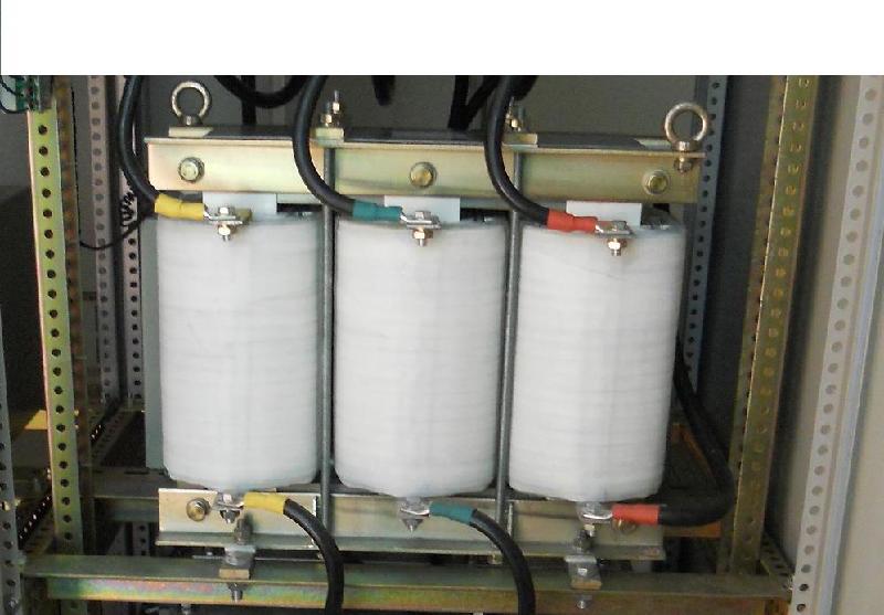 供應(yīng)無功補(bǔ)償，低壓無功補(bǔ)償；高壓濾波補(bǔ)償；動態(tài)無功補(bǔ)償；中頻爐無功補(bǔ)