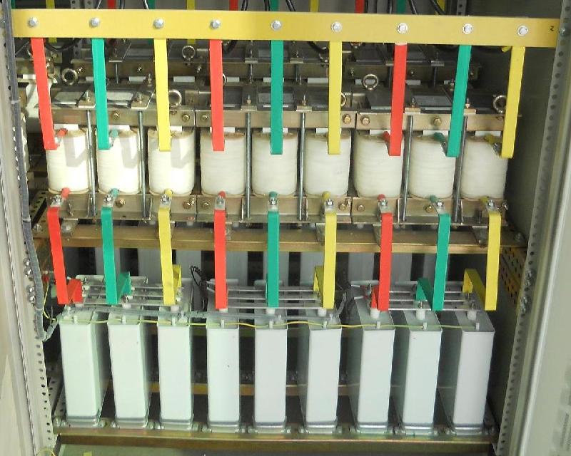 供應(yīng)電力濾波補(bǔ)償，礦熱爐濾波補(bǔ)償；變頻器濾波補(bǔ)償；直流電機(jī)濾波補(bǔ)償