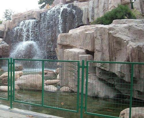 供應四川成都雙邊絲護欄網廠家