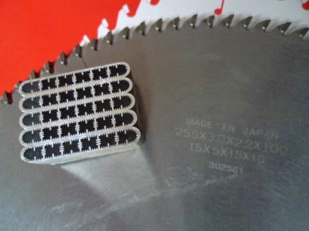 供應(yīng)金屬切割鋸片