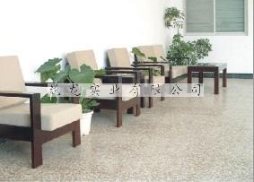 供應(yīng)陜西聚氨酯PU塑膠場地涂裝