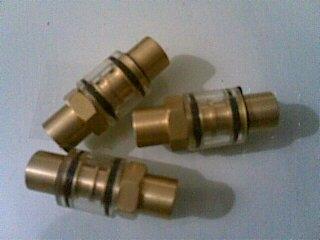 供應(yīng)1100402000優(yōu)耐特斯空壓機配件