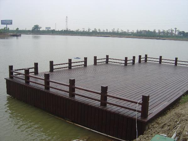 供應無錫庭院防腐木公司