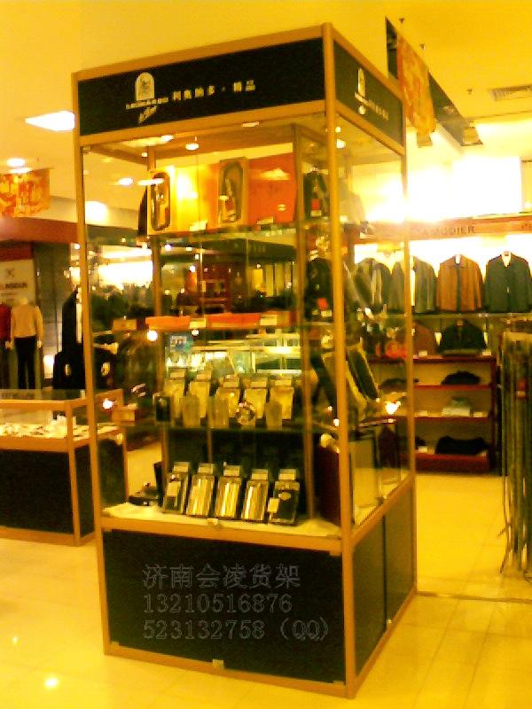 濟(jì)南精美展柜天橋區(qū)展柜貨架圖片