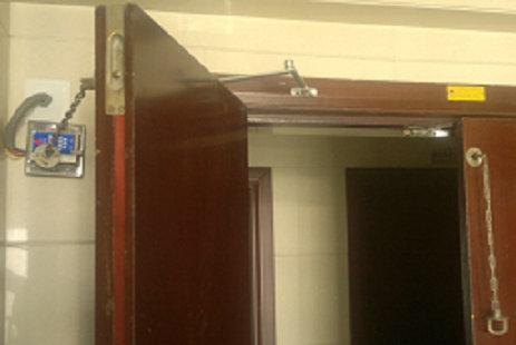 供應福建防火門消防聯(lián)動釋放器直銷價 防火門消防聯(lián)動釋放器報價