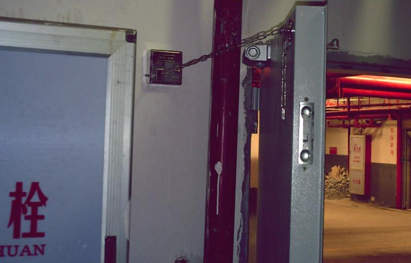 供應福建防火門消防聯(lián)動釋放器直銷價 防火門消防聯(lián)動釋放器報價