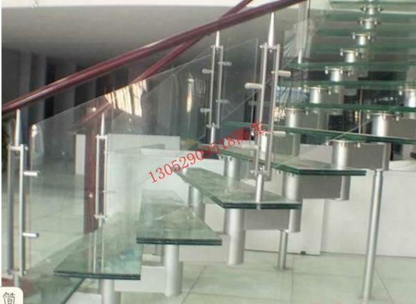 不銹鋼護欄生產(chǎn)廠家圖片