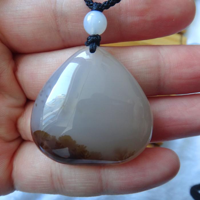供應(yīng)*的天然瑪瑙吊墜水滴形