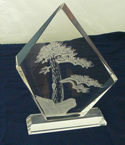 供應(yīng)水晶獎(jiǎng)杯/擺件