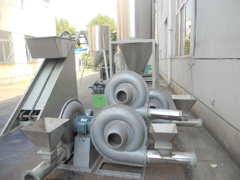 供應(yīng)高產(chǎn)量黑色母造粒機(jī)