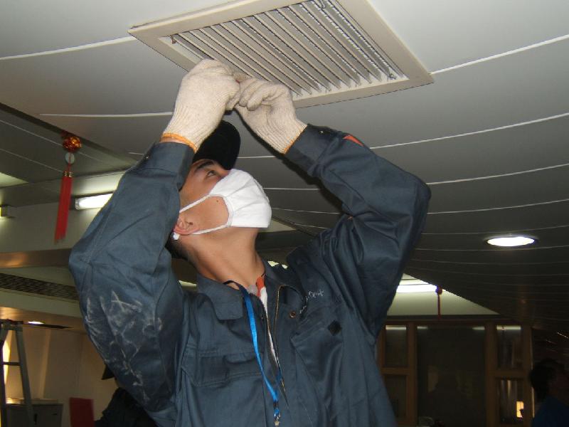 供應(yīng)上海徐匯區(qū)斜土路中央空調(diào)維修56621126