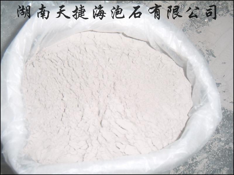 打樁工程護(hù)壁用泥漿圖片