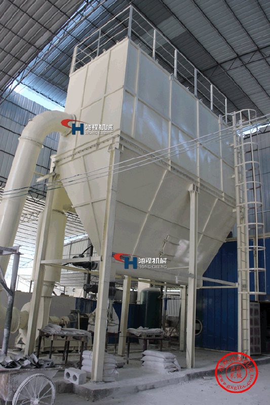 超細(xì)環(huán)輥磨粉機(jī)圖片