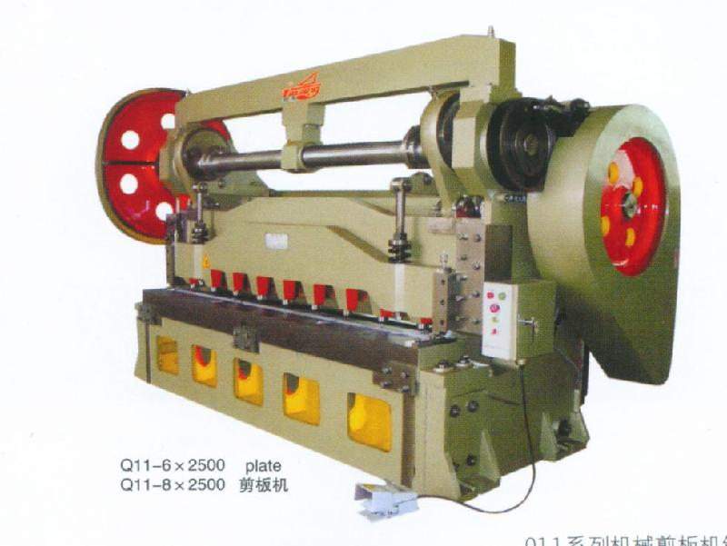 供應(yīng)機(jī)械剪板機(jī)Q11-162500