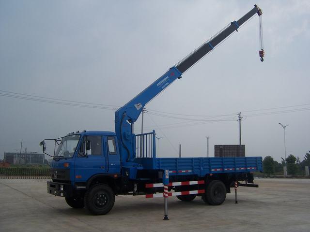 湖南隨車吊8噸廠家直銷圖片