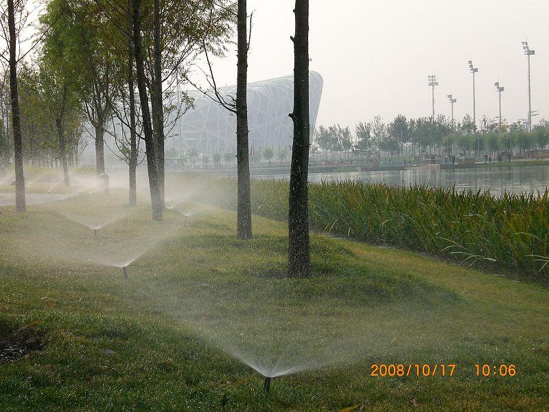 供應(yīng)雨鳥噴灌