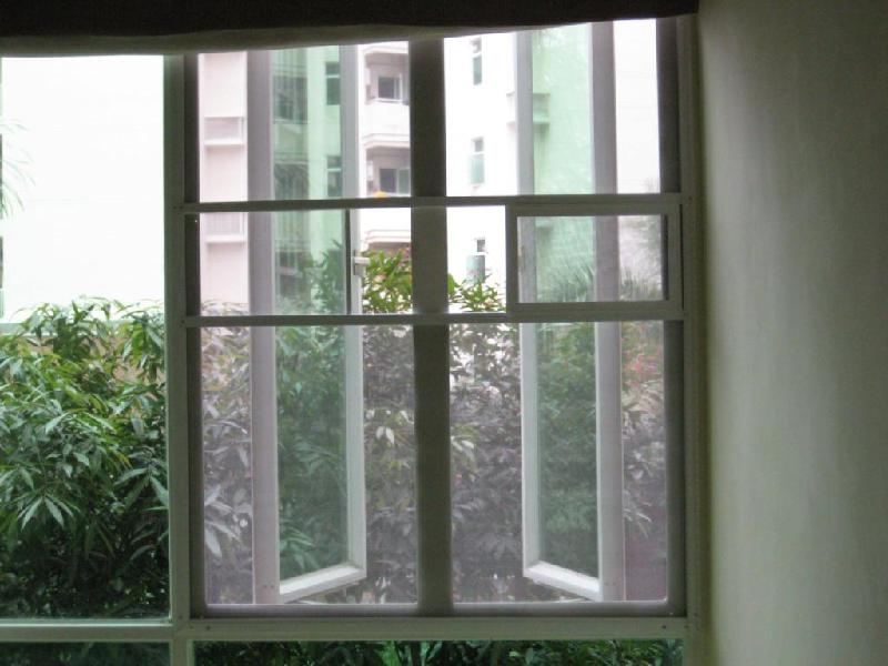 供應(yīng)福田區(qū)防鼠網(wǎng)紗窗制作安裝維修中心