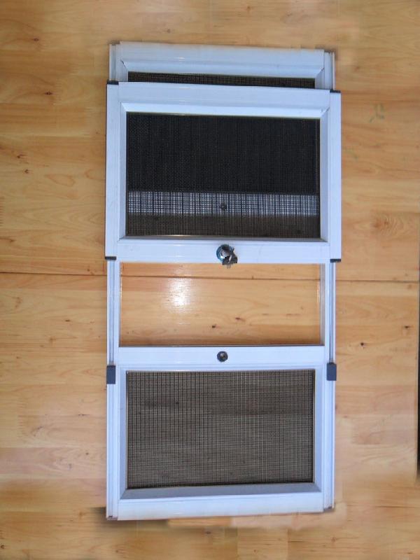 供應(yīng)鹽田區(qū)防盜金鋼網(wǎng)紗窗安裝維修