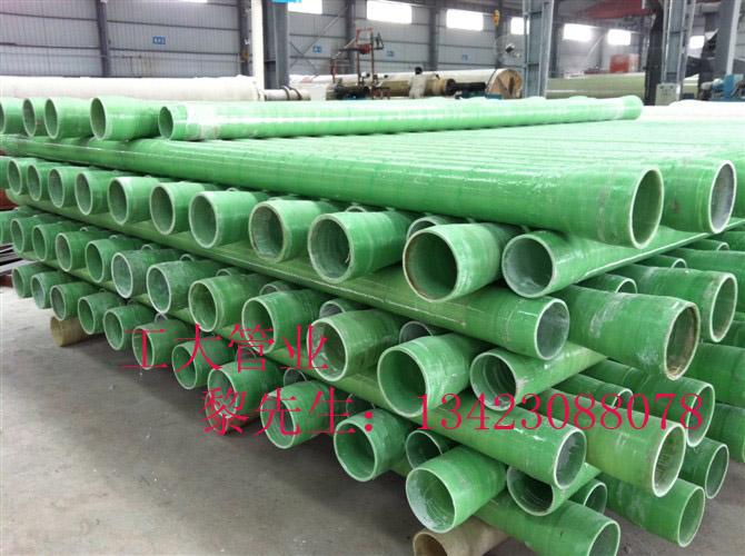 玻璃鋼電纜保護管應(yīng)用圖片