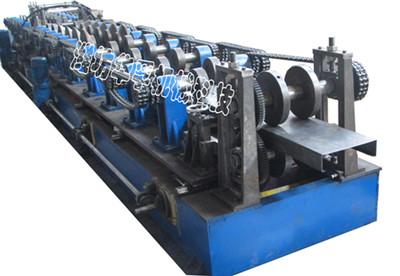 山東全自動C型鋼機圖片