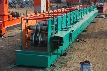 供應彩鋼護欄板壓瓦機高速公路護欄成型機