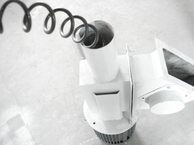 供應(yīng)不銹鋼料箱塑料粉末自動(dòng)彈簧加料機(jī)