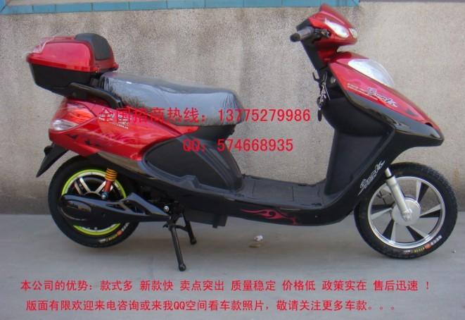 供應(yīng)新能源環(huán)保電動車廠家電話