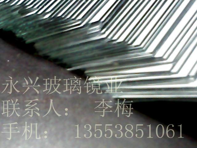 供應(yīng)玻璃鏡片生產(chǎn)廠家