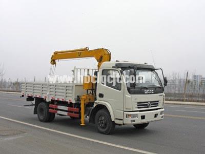 供應(yīng)蘭州新疆青海隨車吊13826902580