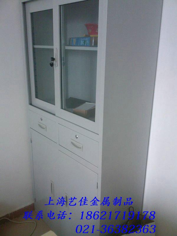 供應玻璃移門更衣柜