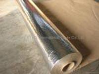 鋼結(jié)構(gòu)屋面用牛皮紙夾筋鋁箔圖片