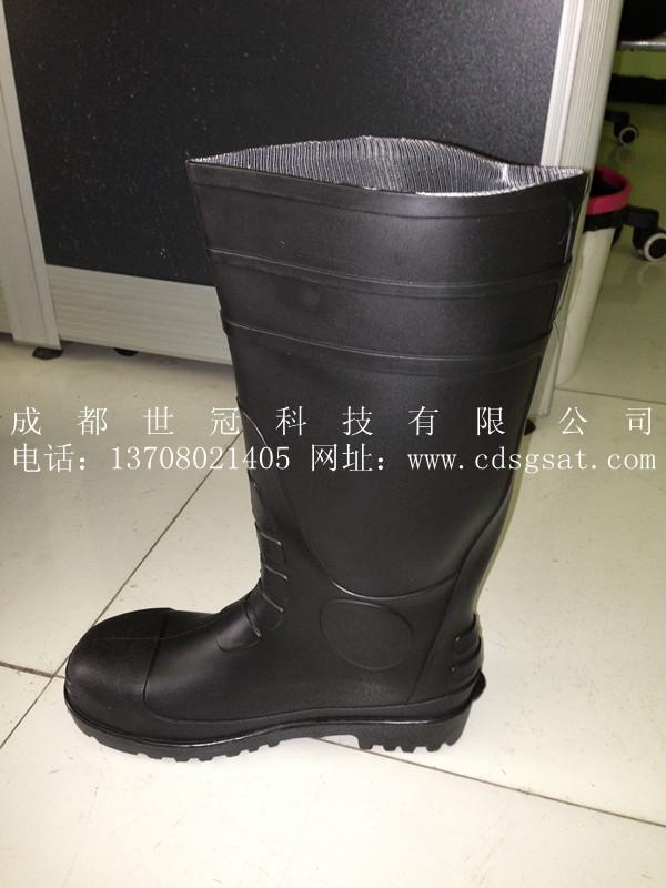 供應(yīng)代爾塔防砸抗穿刺勞保雨靴經(jīng)銷商