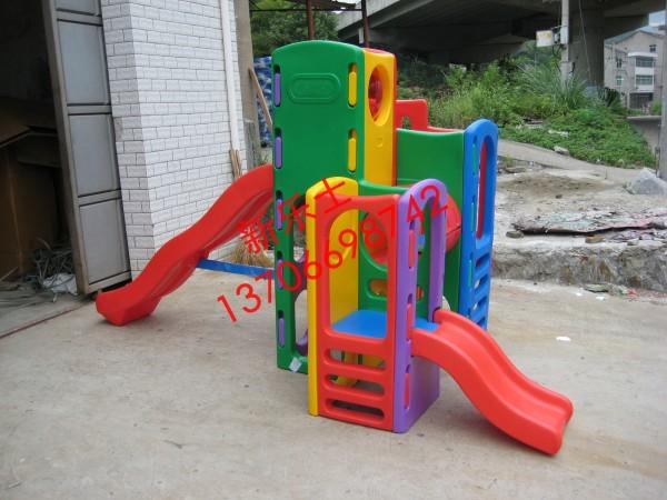 新樂(lè)士泰山樂(lè)園 兒童滑梯秋千組合，塑料滑梯，兒童滑梯，餐廳滑梯
