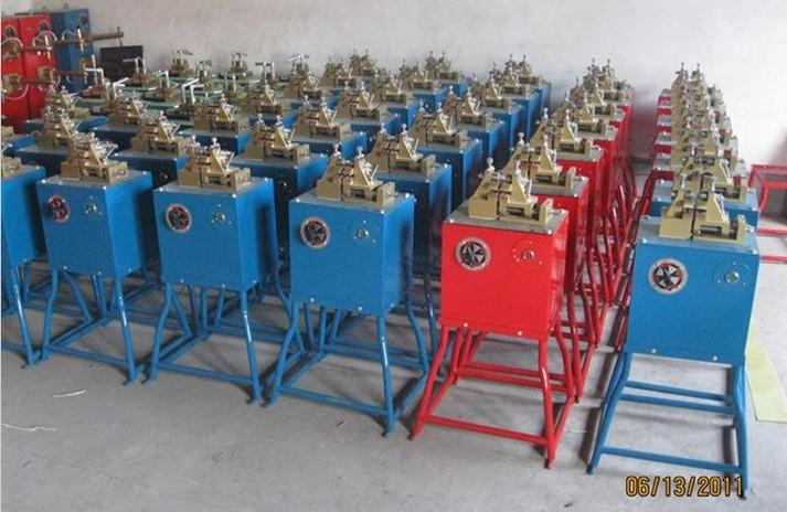 供應(yīng)對(duì)焊機(jī)價(jià)格鋼絲鐵絲碰焊機(jī)廠家