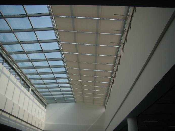 成都陽光房電動天棚簾-溫江窗簾