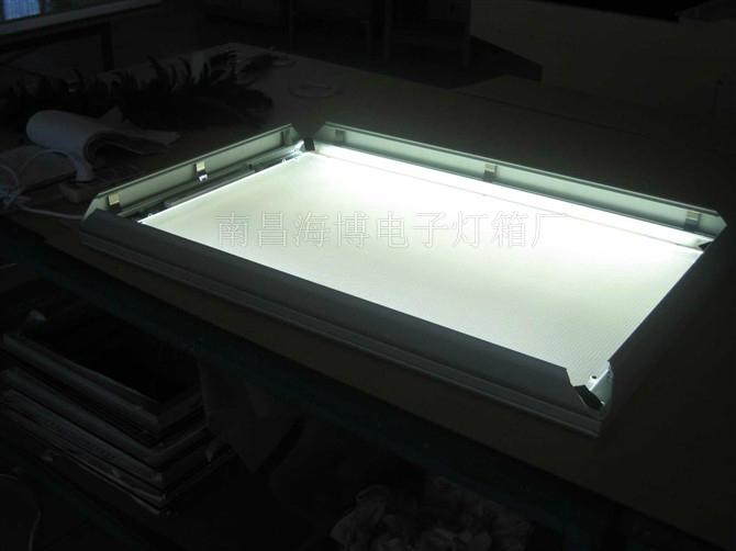 南昌海博超薄燈箱 納米導(dǎo)光板超薄燈箱