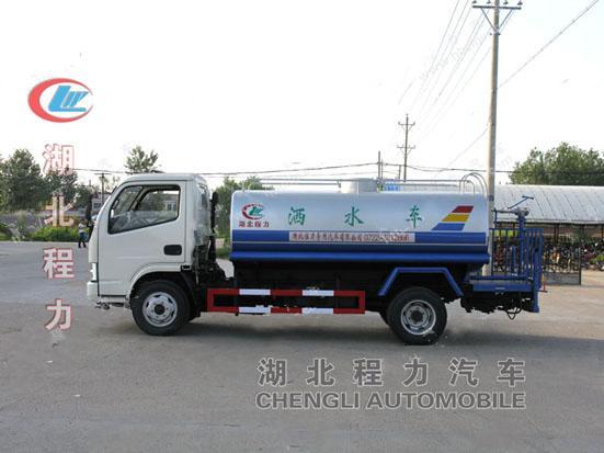 供應(yīng)置業(yè)灑水車