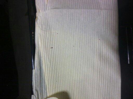 供應(yīng)貴陽服裝壓褶紙，貴陽服裝打褶紙供應(yīng)，貴陽服裝皺紋紙供應(yīng)，新聞紙