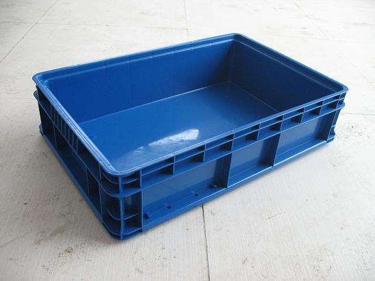 耐摔塑料周轉(zhuǎn)箱圖片