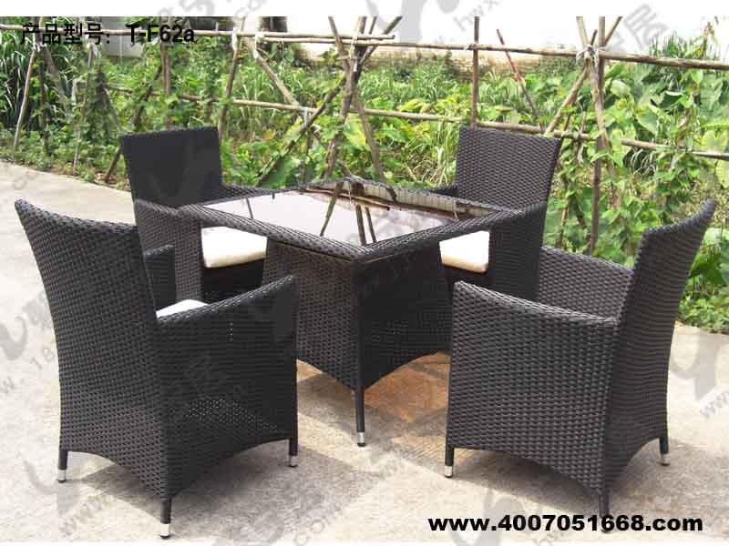 供應(yīng)溫泉度假村藤編桌椅