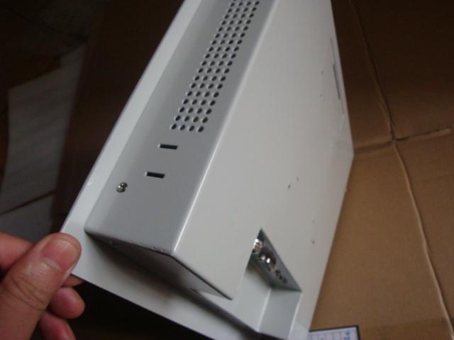 工業(yè)白12寸嵌入式觸摸屏顯示器