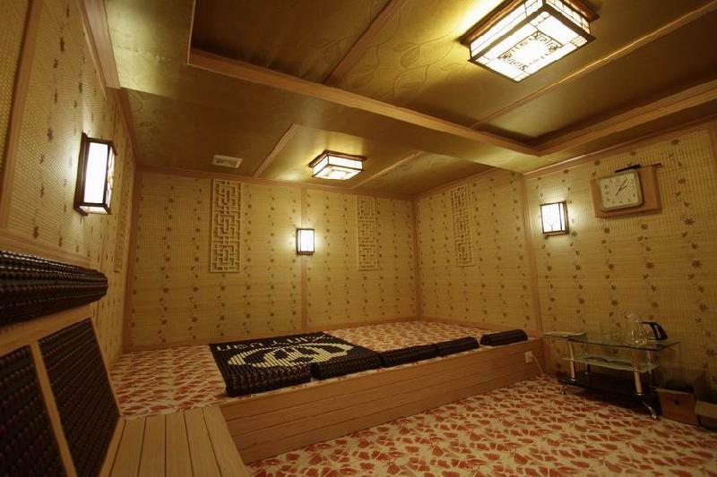 供應(yīng)身處汗蒸房排出的汗會(huì)不會(huì)有異味