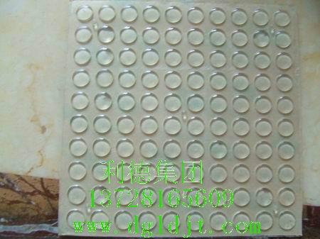 供應(yīng)透明膠墊生產(chǎn)廠家