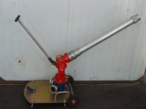 拖車(chē)移動(dòng)式兩用炮圖片/拖車(chē)移動(dòng)式兩用炮樣板圖 (3)