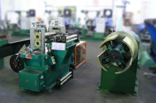 供應(yīng)西北機(jī)器500mm分條機(jī)