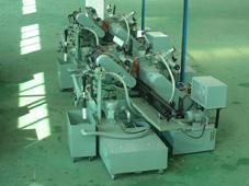 供應(yīng)高質(zhì)量無(wú)心磨床-高精密無(wú)心磨床